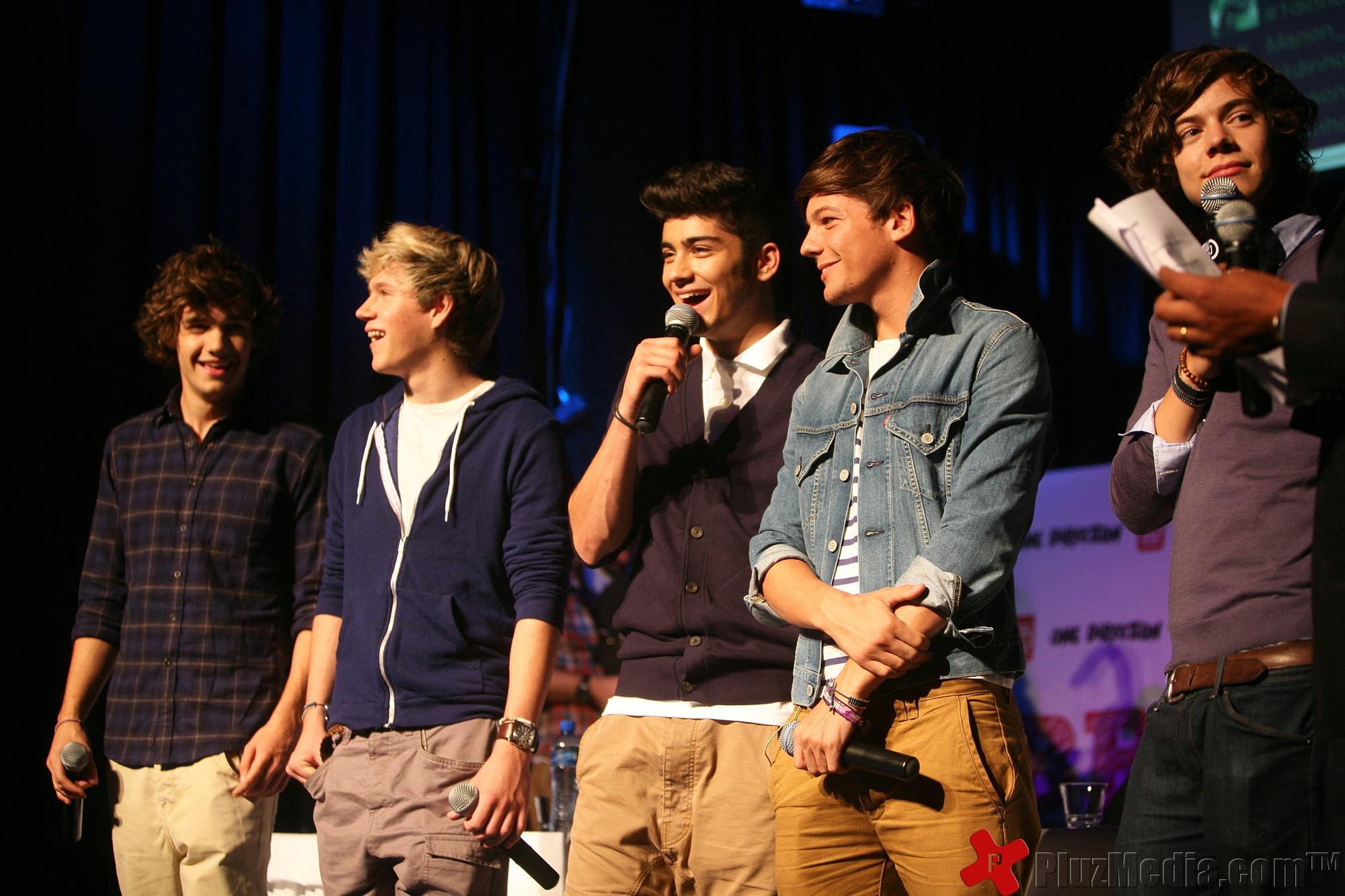 One Direction attends a fan event at the Hotel Arena | Picture 95487